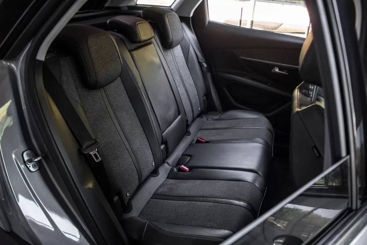 peugeot-3008-2018-diesel-1499cc