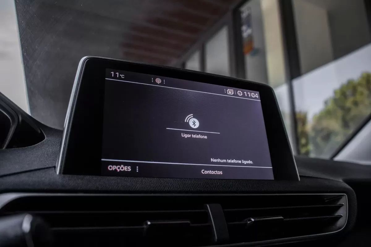 peugeot-3008-2018-diesel-1499cc