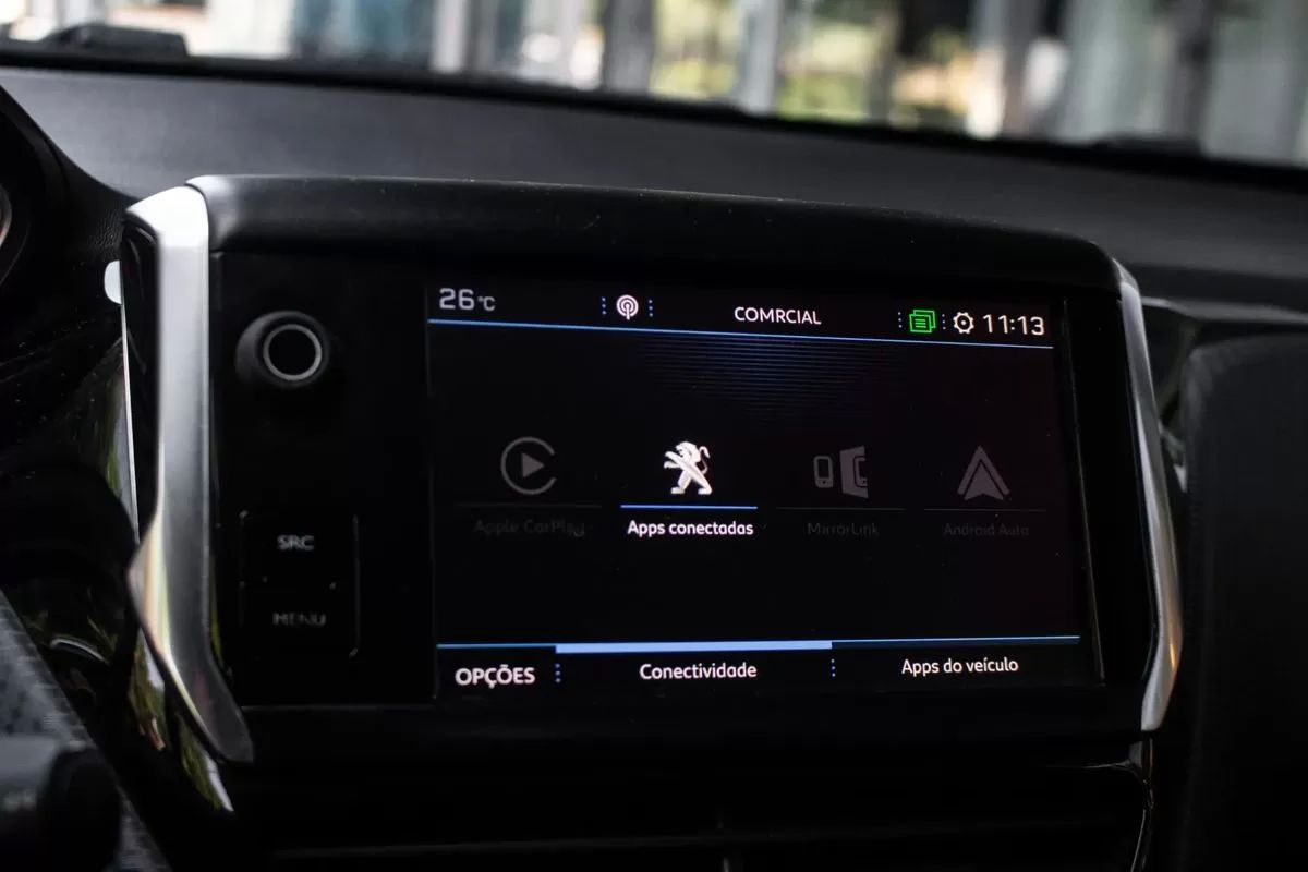 peugeot-208-2017-gasolina-1199cc