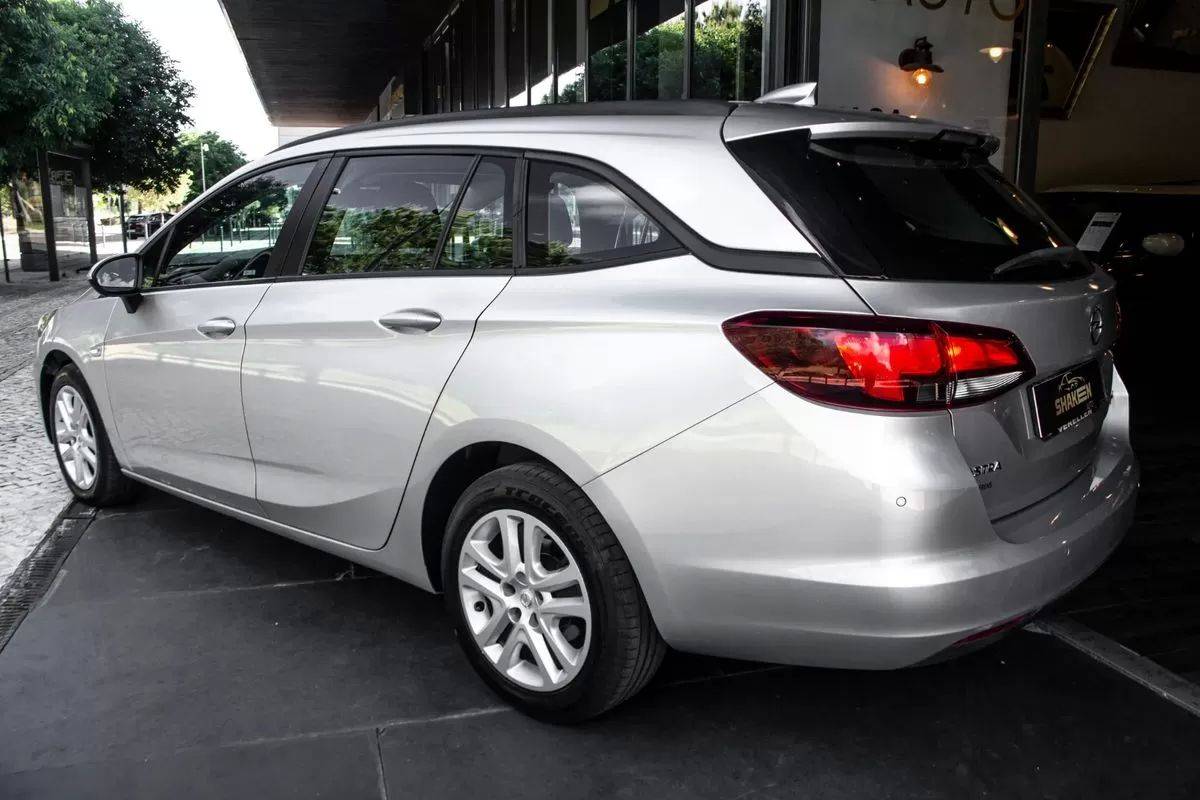 opel-astra-2018-diesel-1598cc