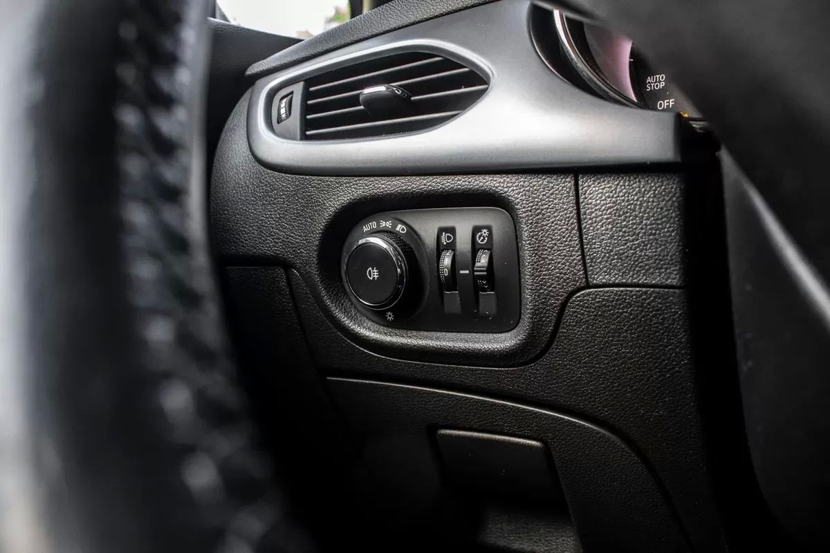 opel-astra-2018-diesel-1598cc