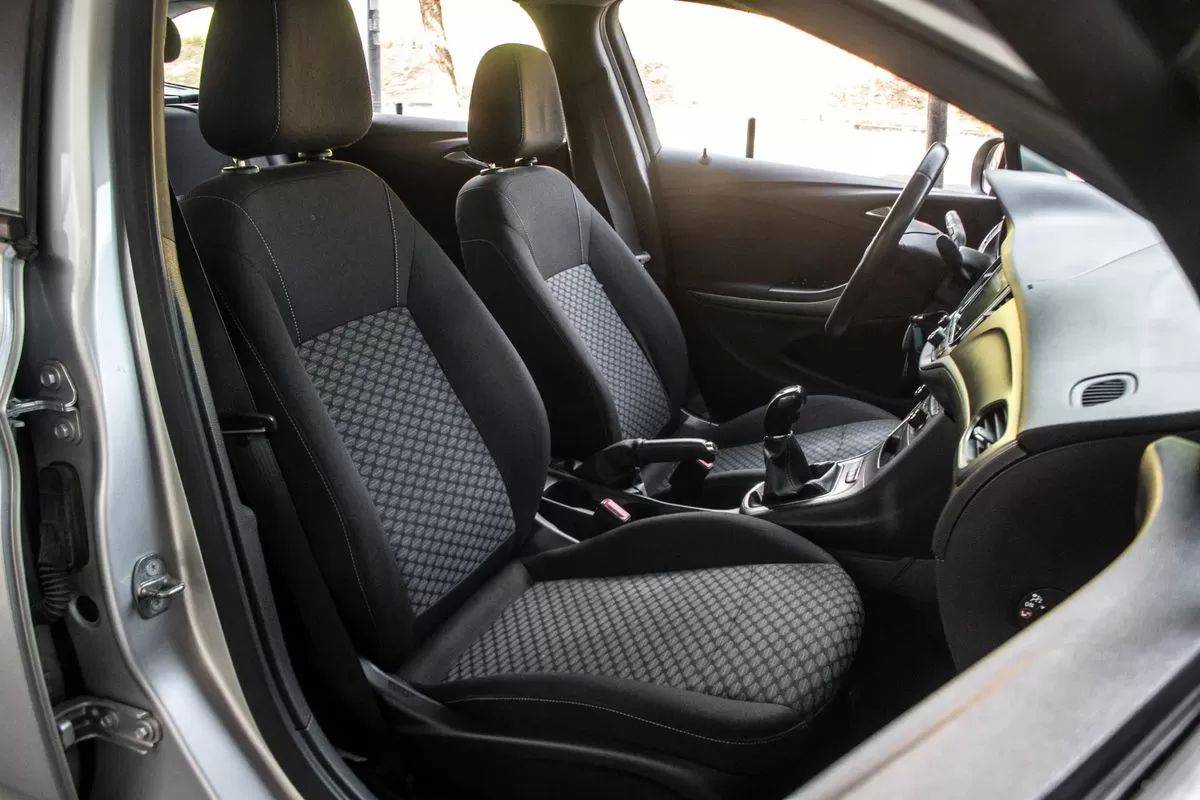 opel-astra-2018-diesel-1598cc