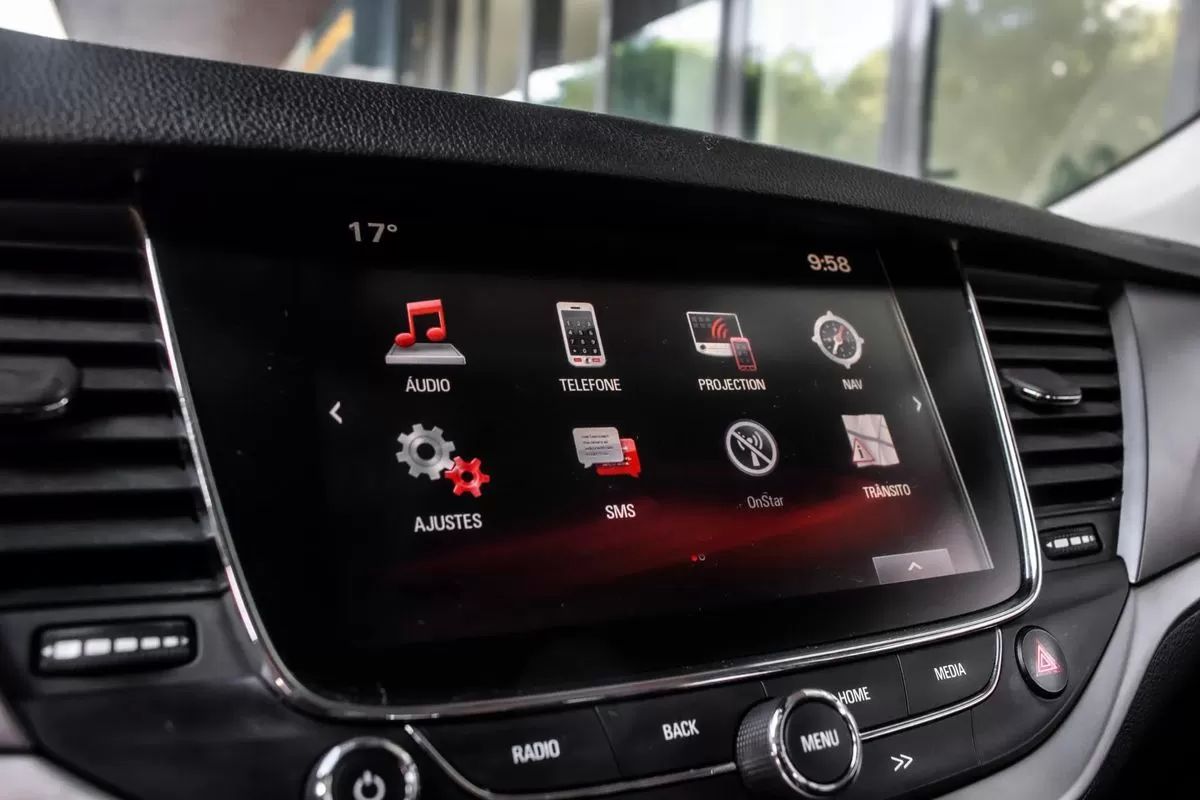 opel-astra-2018-diesel-1598cc