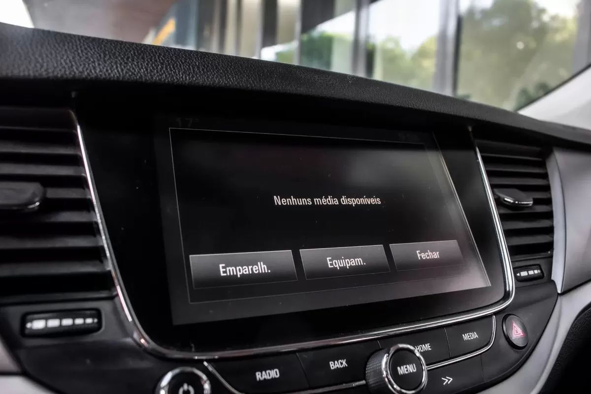 opel-astra-2018-diesel-1598cc