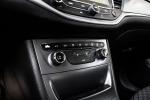 opel-astra-2018-diesel-1598cc