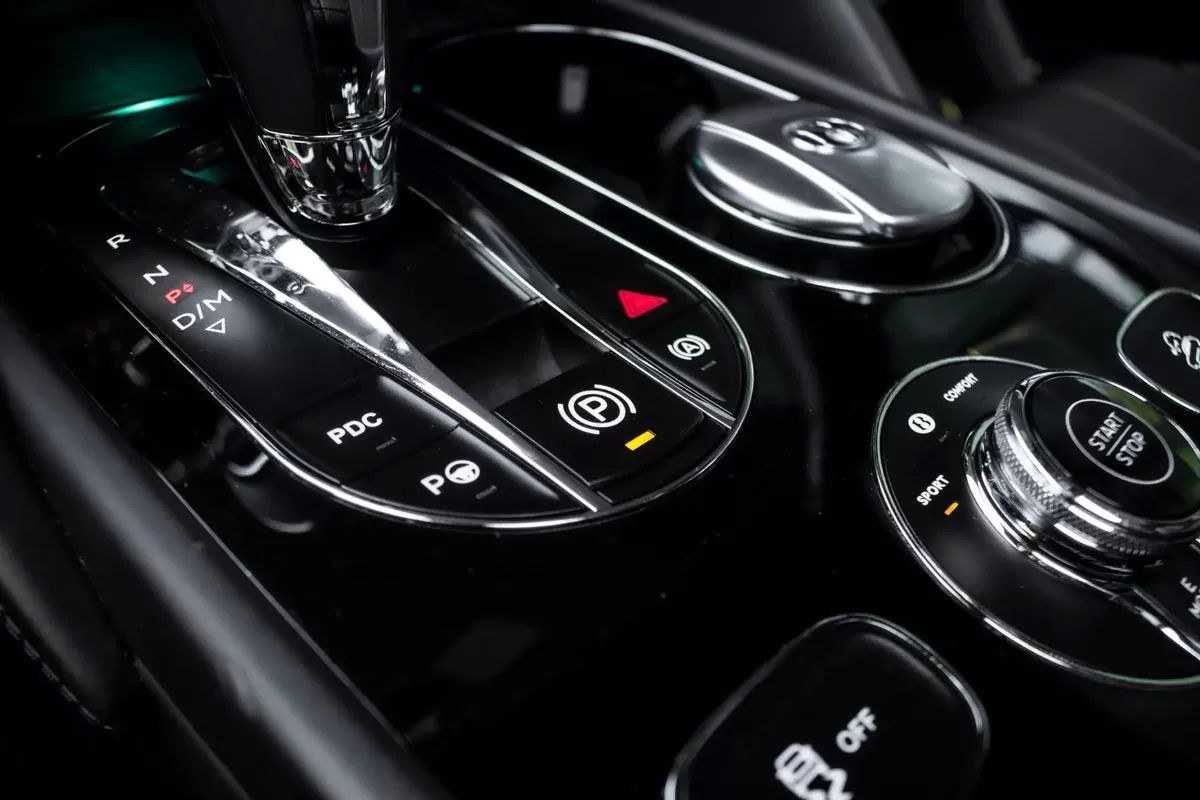 bentley-bentayga-2022-hibrido-2995cc