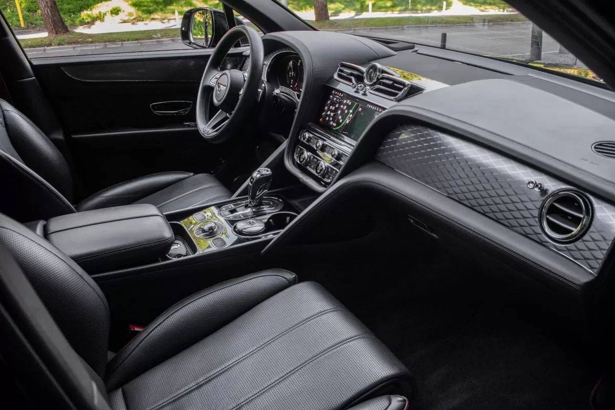 bentley-bentayga-2022-hibrido-2995cc