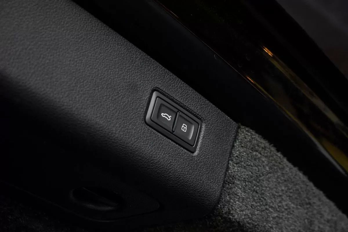 bentley-bentayga-2022-hibrido-2995cc