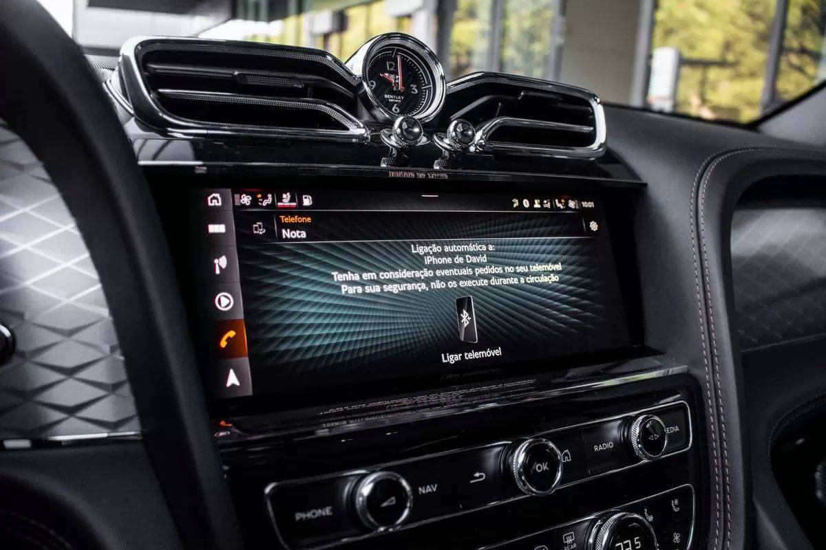bentley-bentayga-2022-hibrido-2995cc