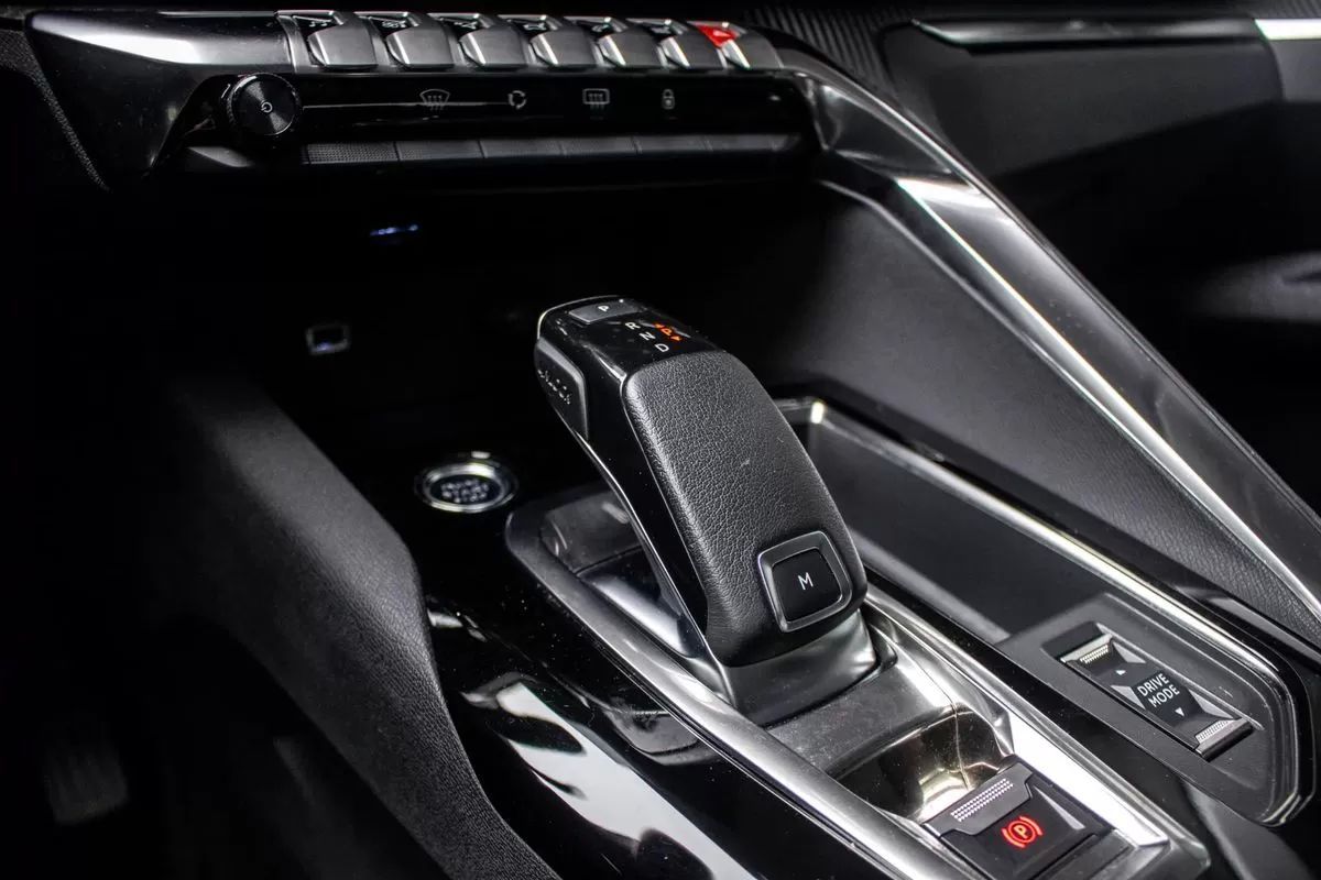 peugeot-3008-2021-gasolina-1199cc