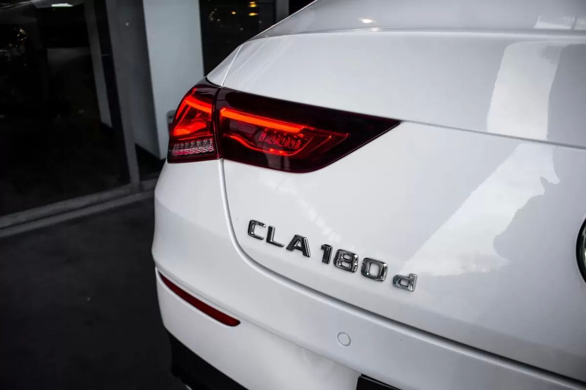 mercedes-benz-cla-2023-diesel-1950cc