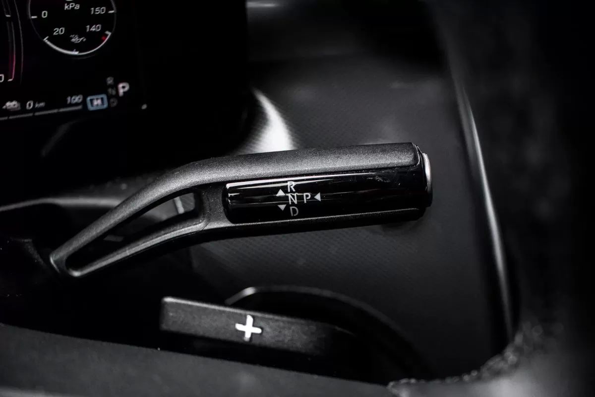 mercedes-benz-classe-c-2023-hibrido-1999cc