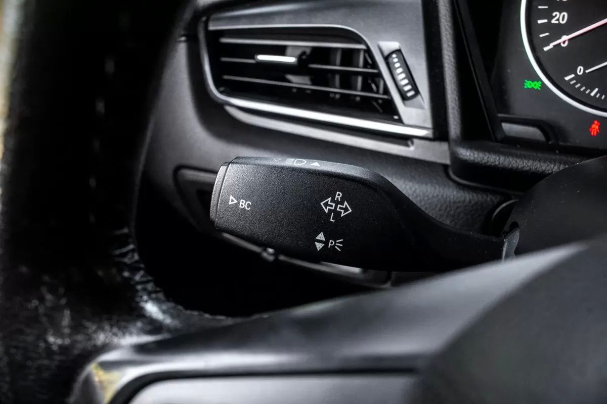 bmw-serie-2-2017-diesel-1496cc