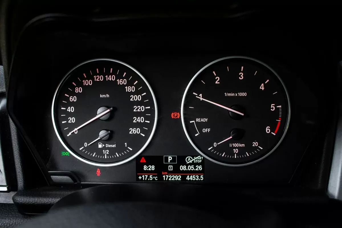 bmw-serie-2-2017-diesel-1496cc