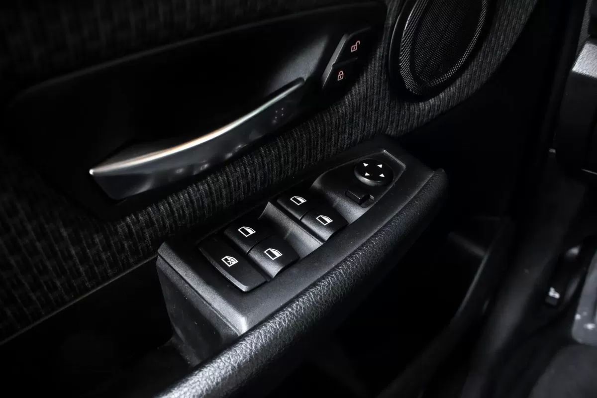 bmw-serie-2-2017-diesel-1496cc