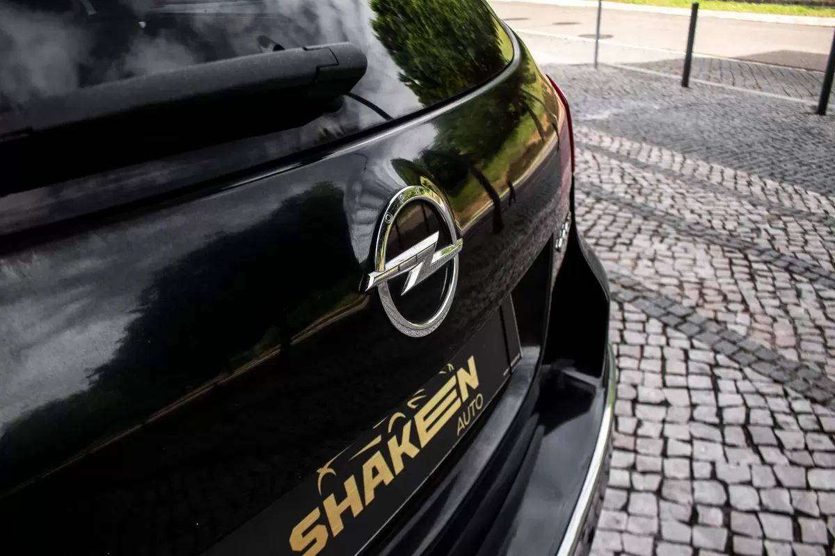 opel-astra-sport-tourer-2013-diesel-1248cc