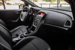 opel-astra-sport-tourer-2013-diesel-1248cc