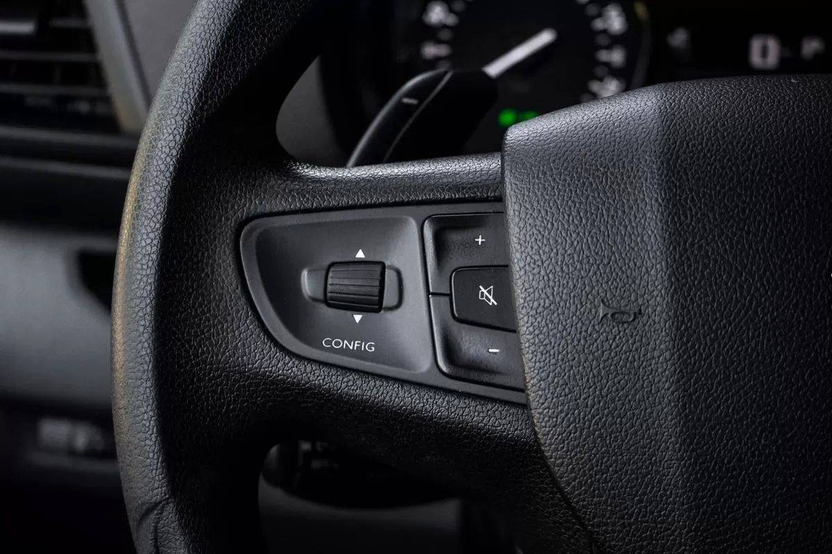 peugeot-expert-2021-diesel-1997cc