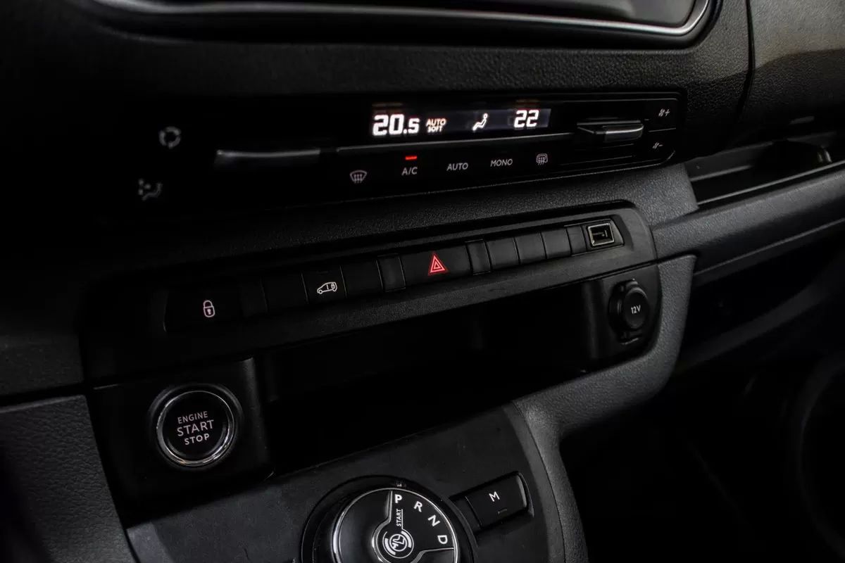 peugeot-expert-2021-diesel-1997cc