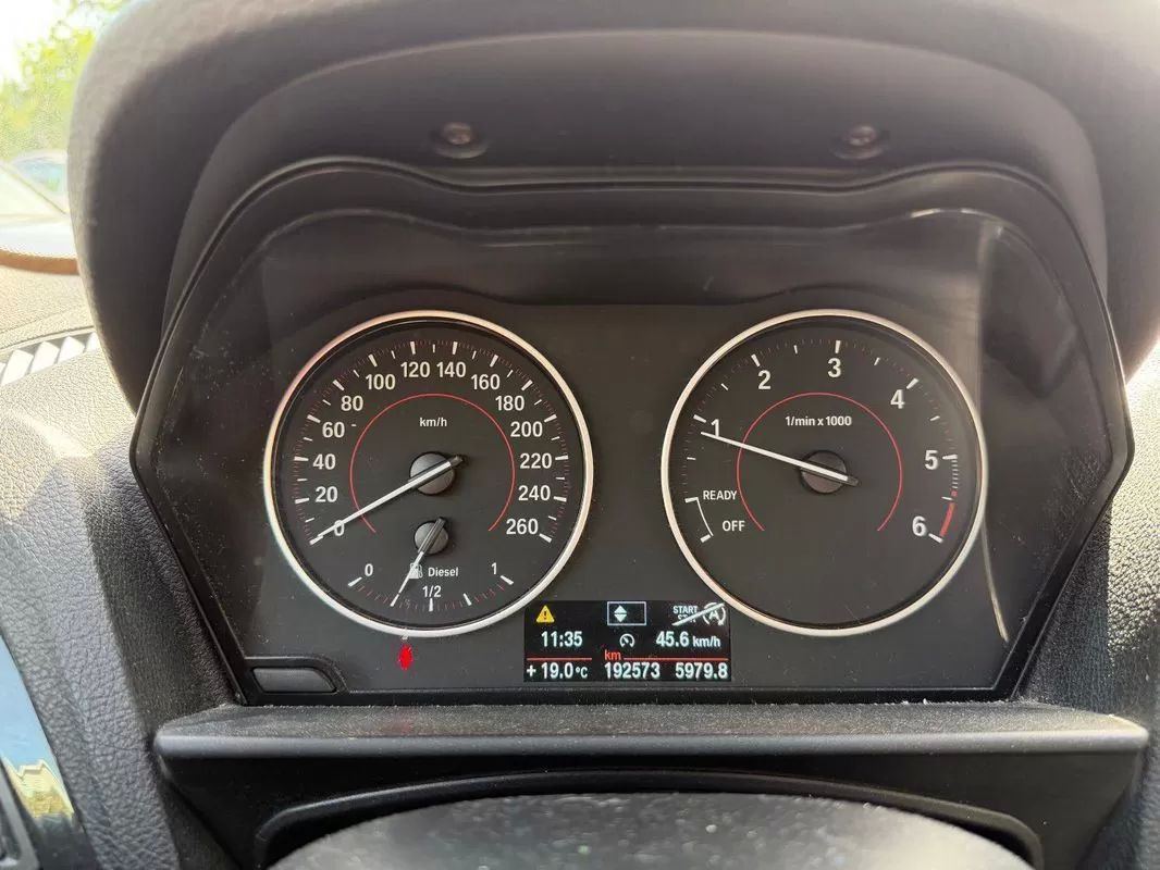 bmw-serie-1-2015-diesel-1995cc