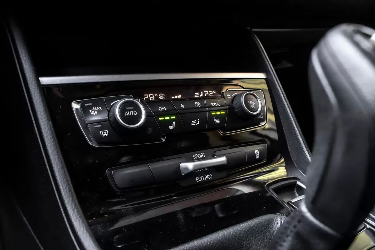 bmw-serie-2-2016-diesel-1496cc
