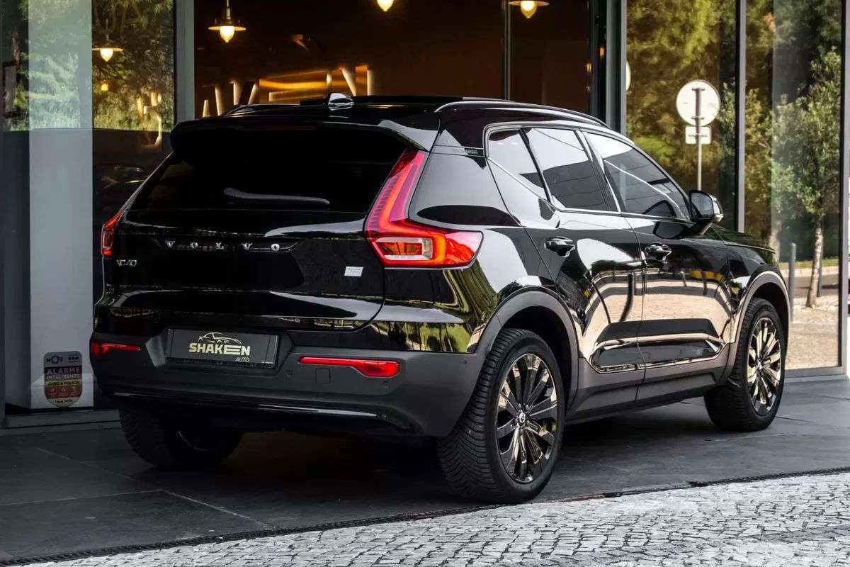 volvo-xc40-2023-eletrico-0cc