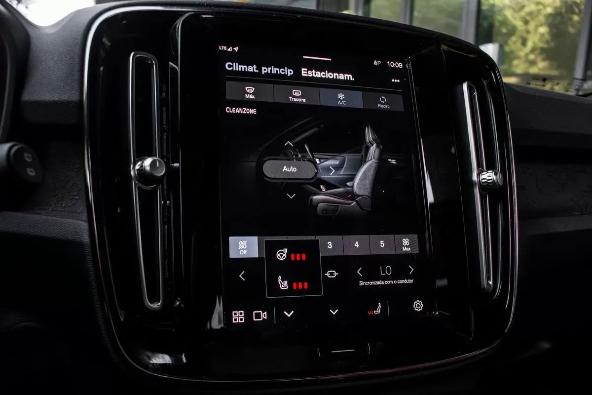 volvo-xc40-2023-eletrico-0cc