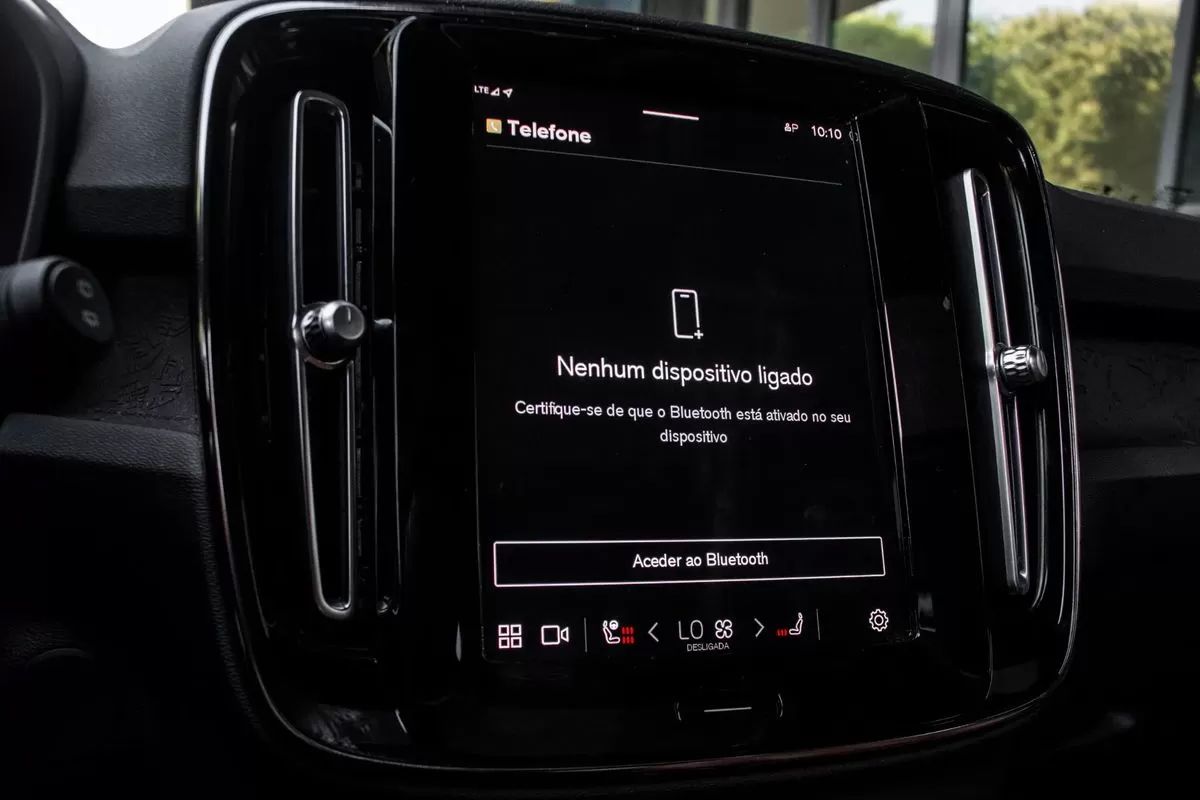 volvo-xc40-2023-eletrico-0cc