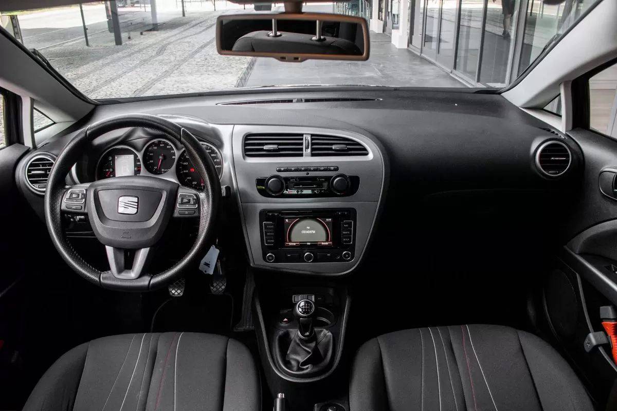 seat-leon-2013-gasolina-1197cc