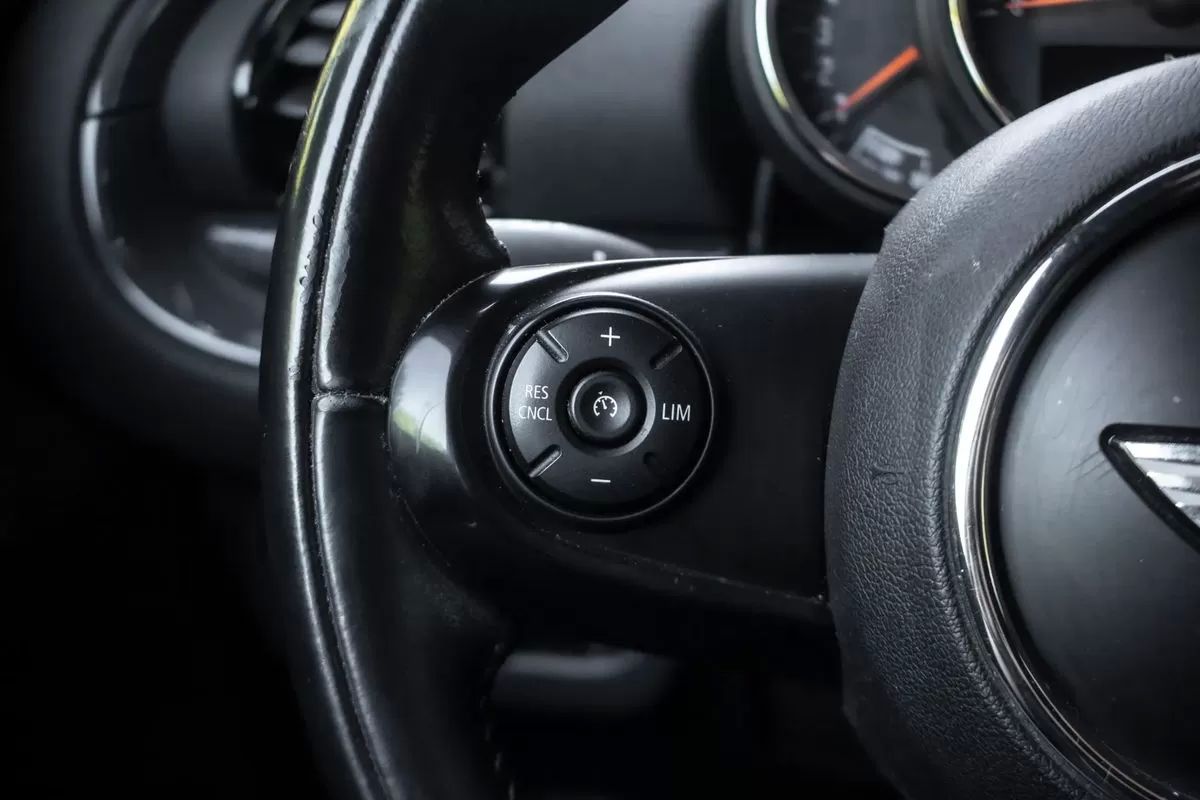 mini-clubman-2017-diesel-1995cc