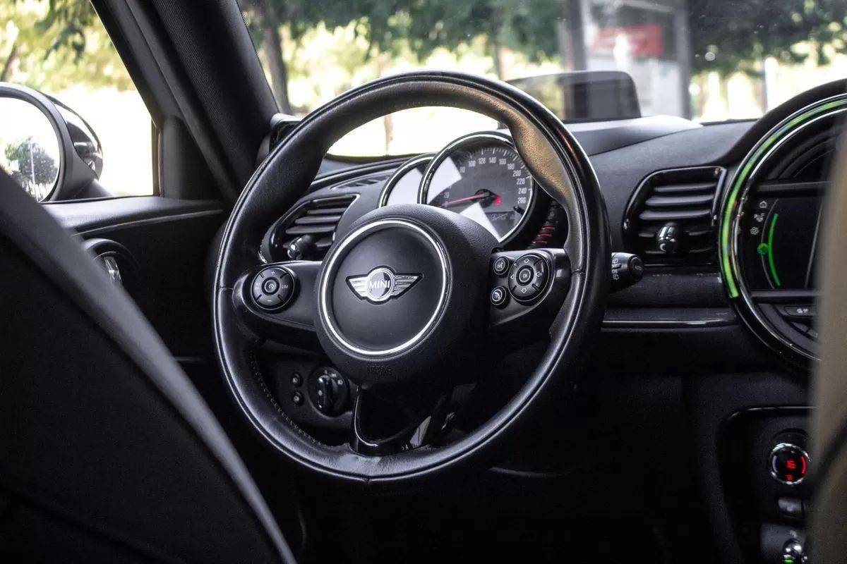 mini-clubman-2017-diesel-1995cc
