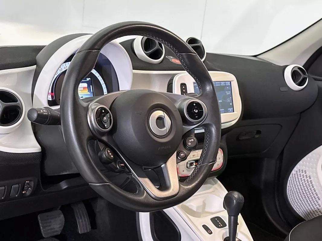 smart-forfour-2018-gasolina-898cc