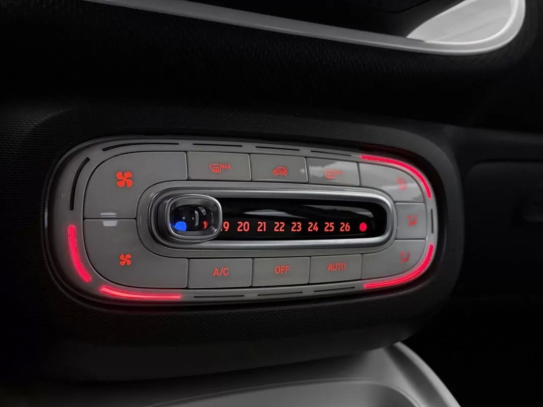 smart-forfour-2018-gasolina-898cc
