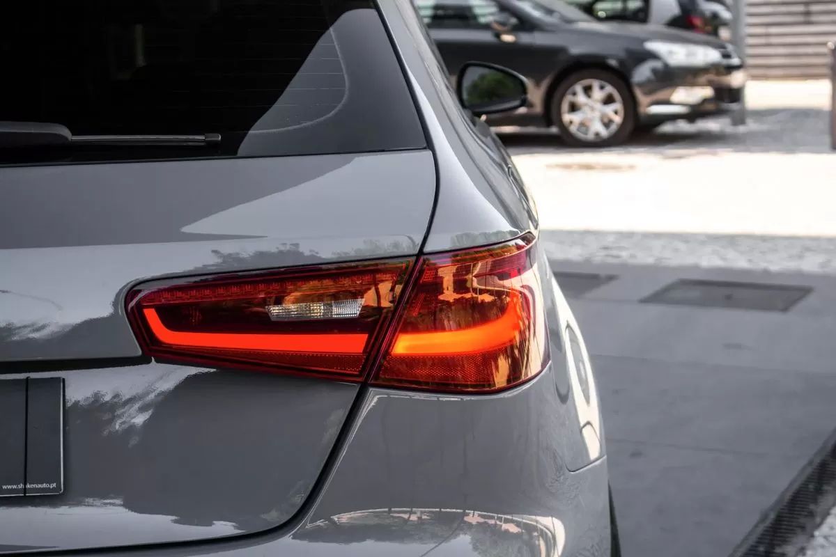 audi-a3-2014-diesel-1598cc