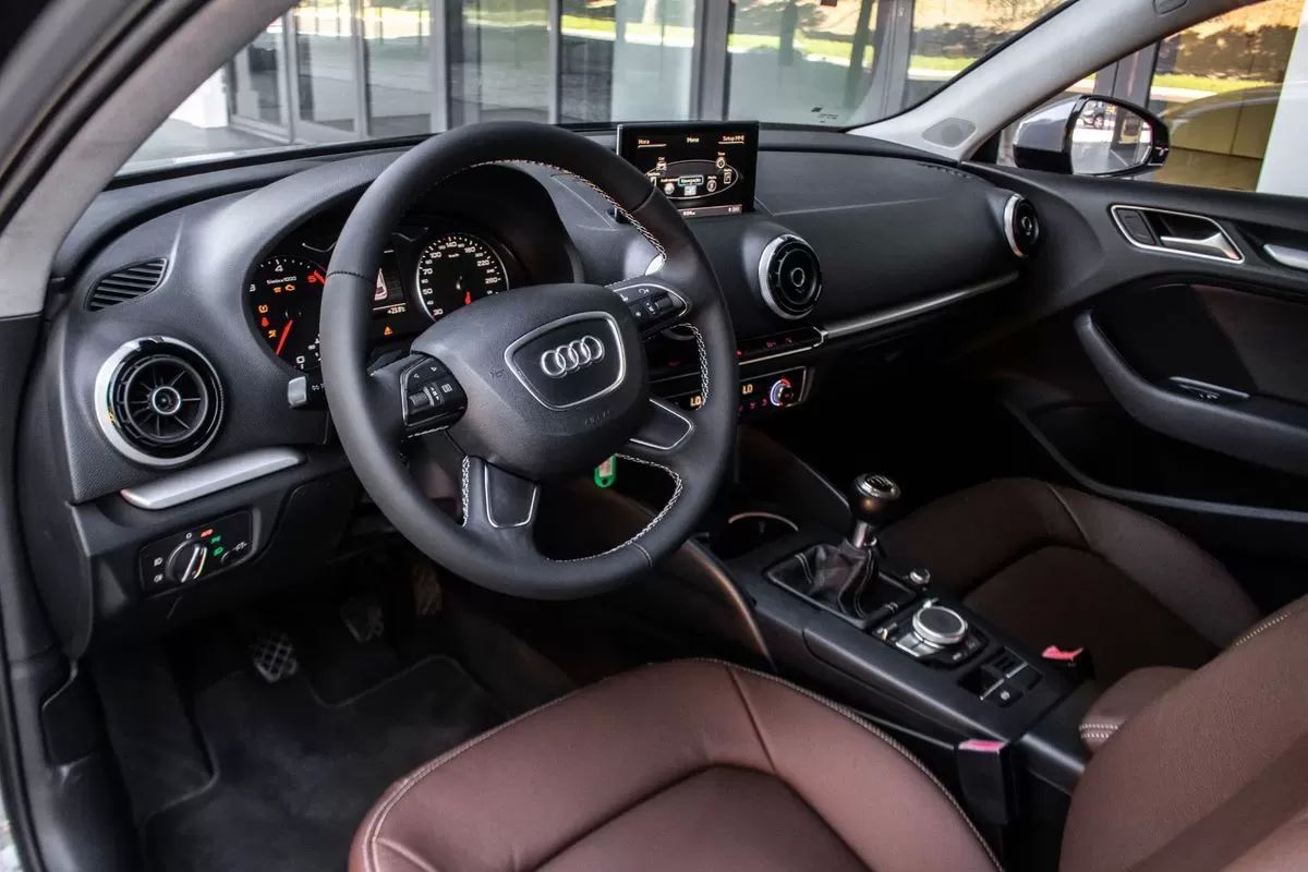 audi-a3-2014-diesel-1598cc