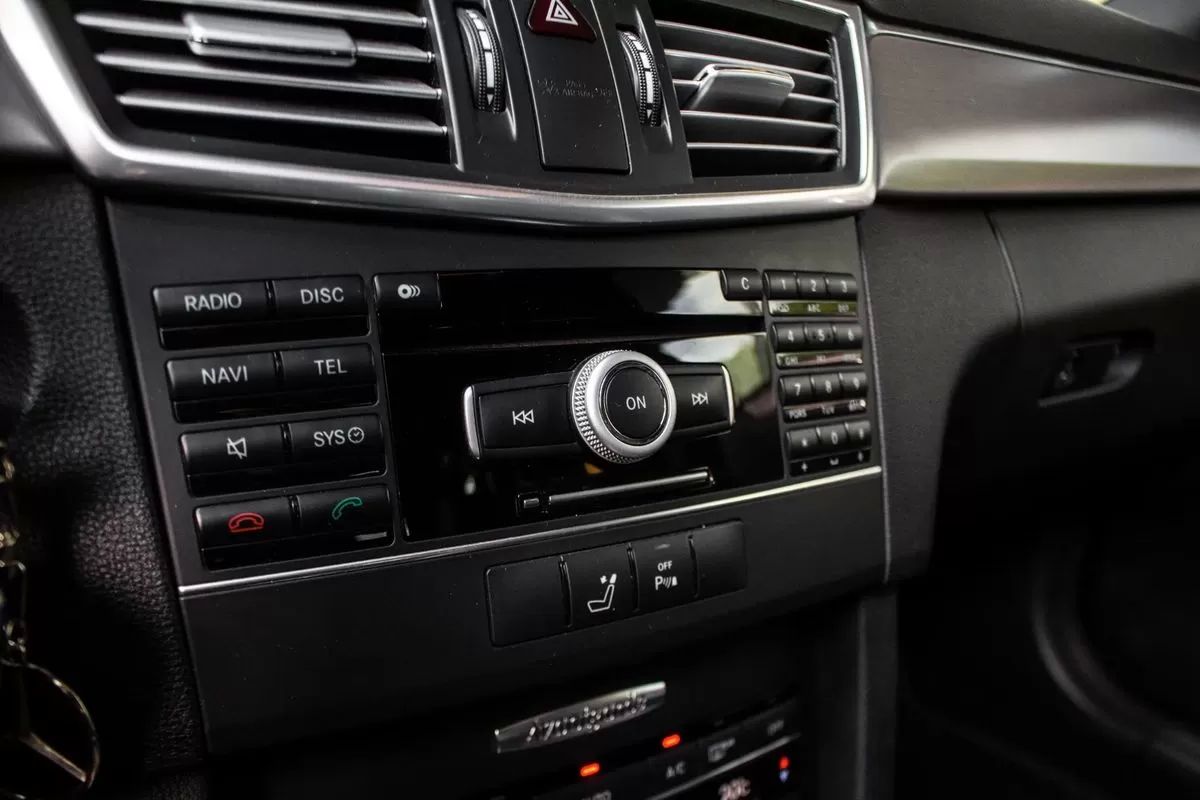 mercedes-benz-classe-e-2010-diesel-2143cc