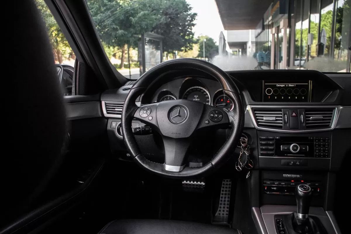 mercedes-benz-classe-e-2010-diesel-2143cc