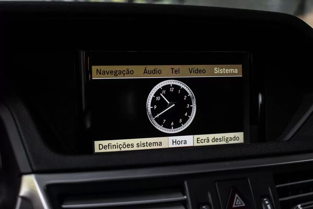 mercedes-benz-classe-e-2010-diesel-2143cc