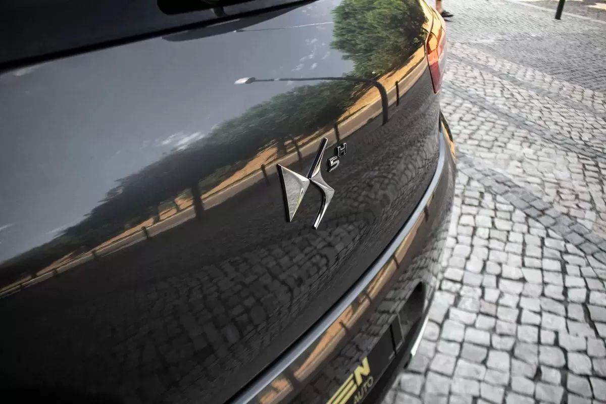 citroen-ds5-2013-hibrido-a-diesel-1997cc