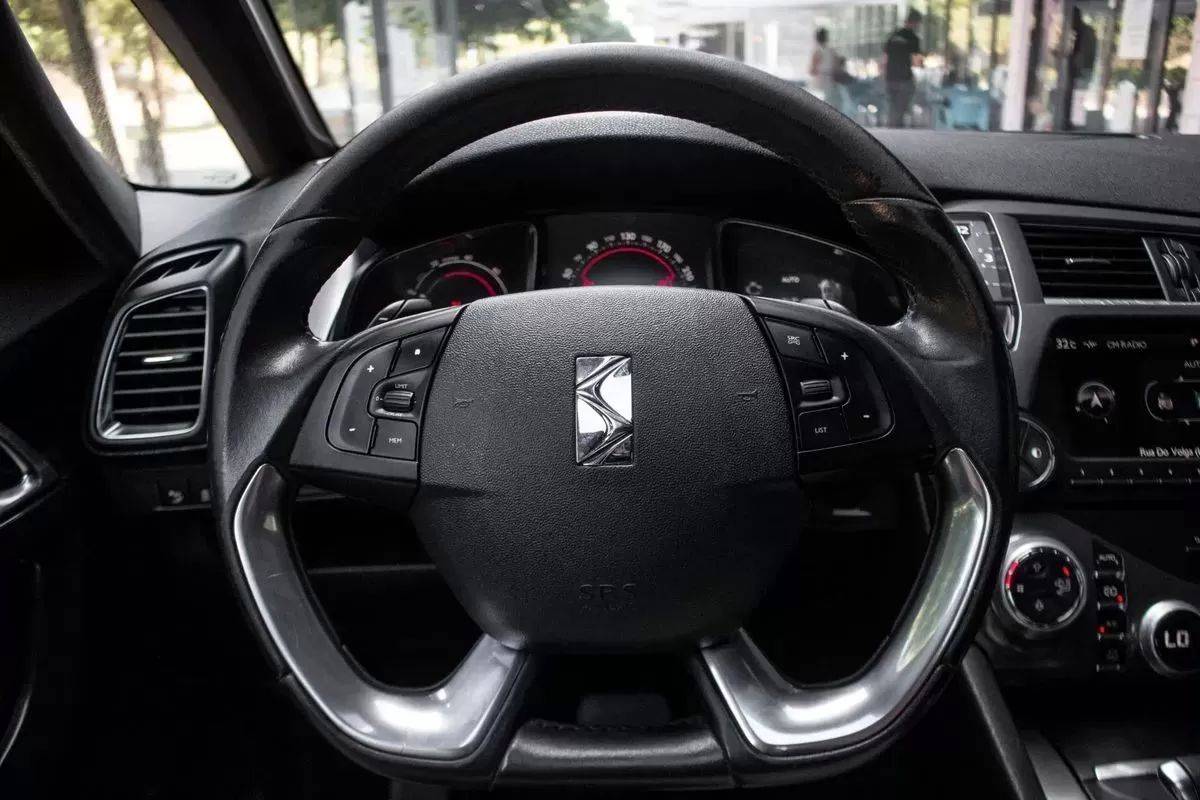 citroen-ds5-2013-hibrido-a-diesel-1997cc