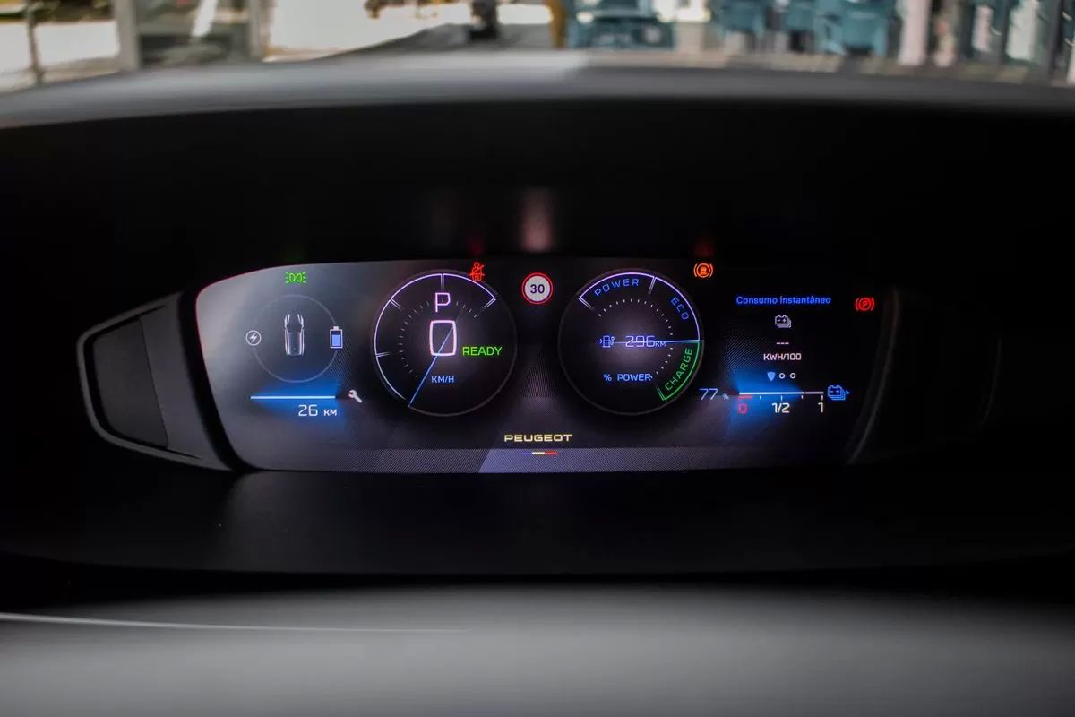 peugeot-e-308-2024-eletrico-0cc