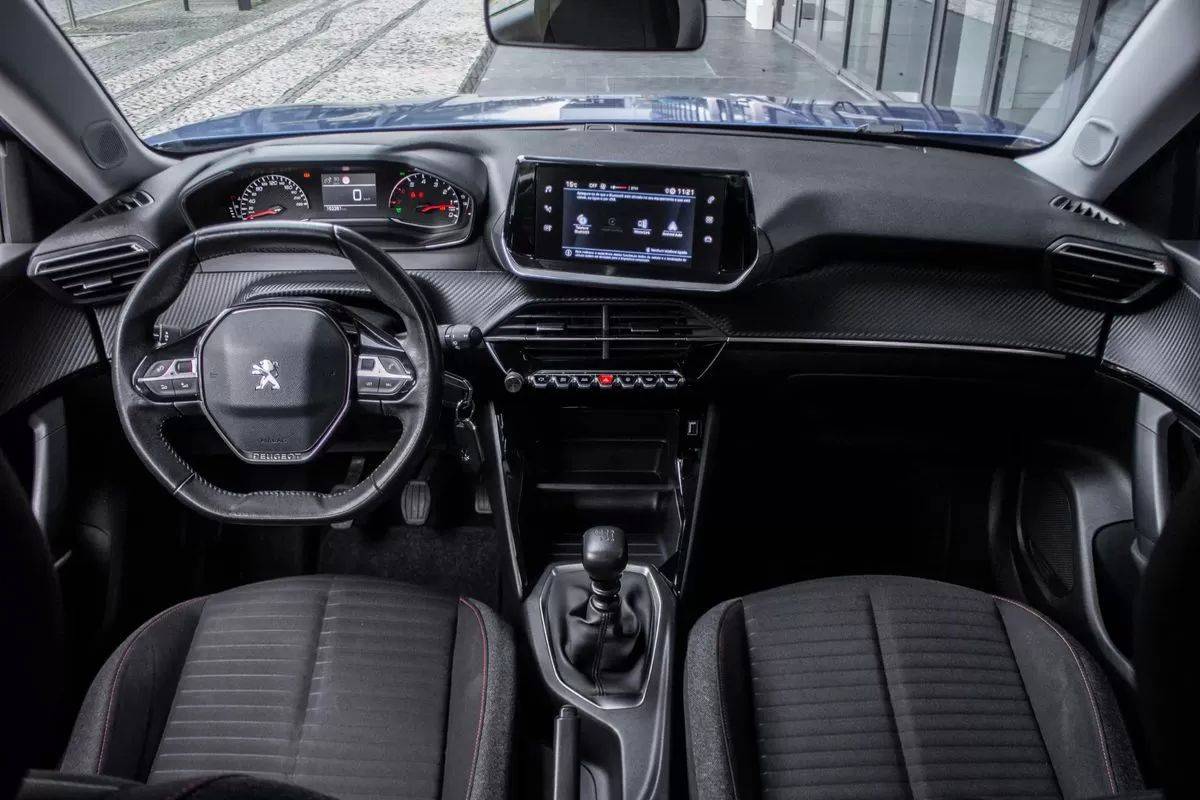 peugeot-2008-2020-gasolina-1199cc