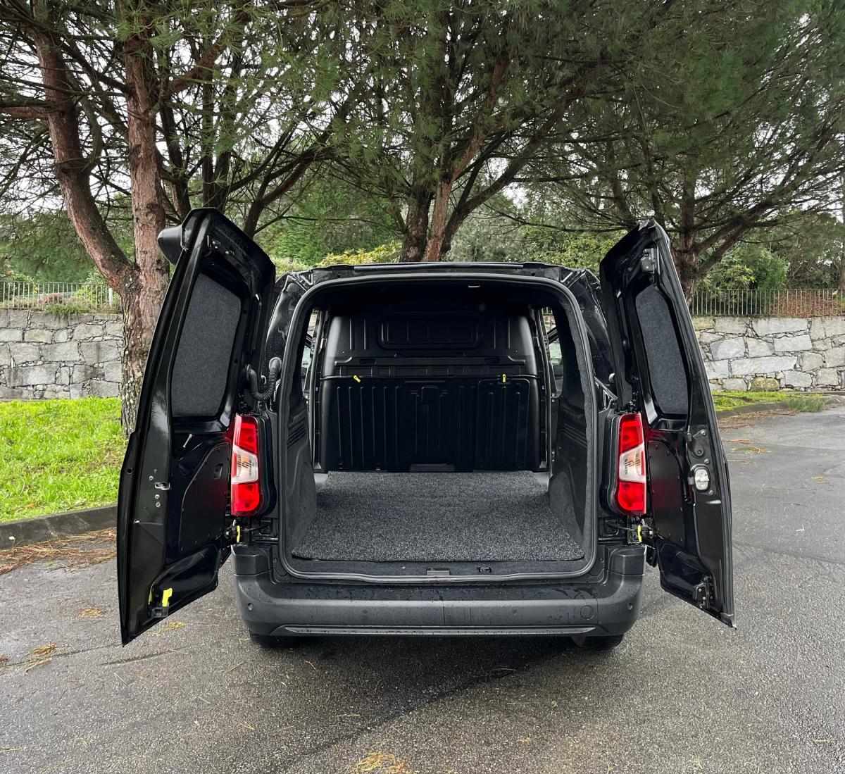 citroen-berlingo-2021-diesel-1499cc