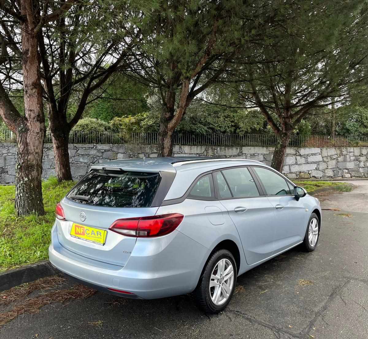 opel-astra-2017-diesel-1598cc