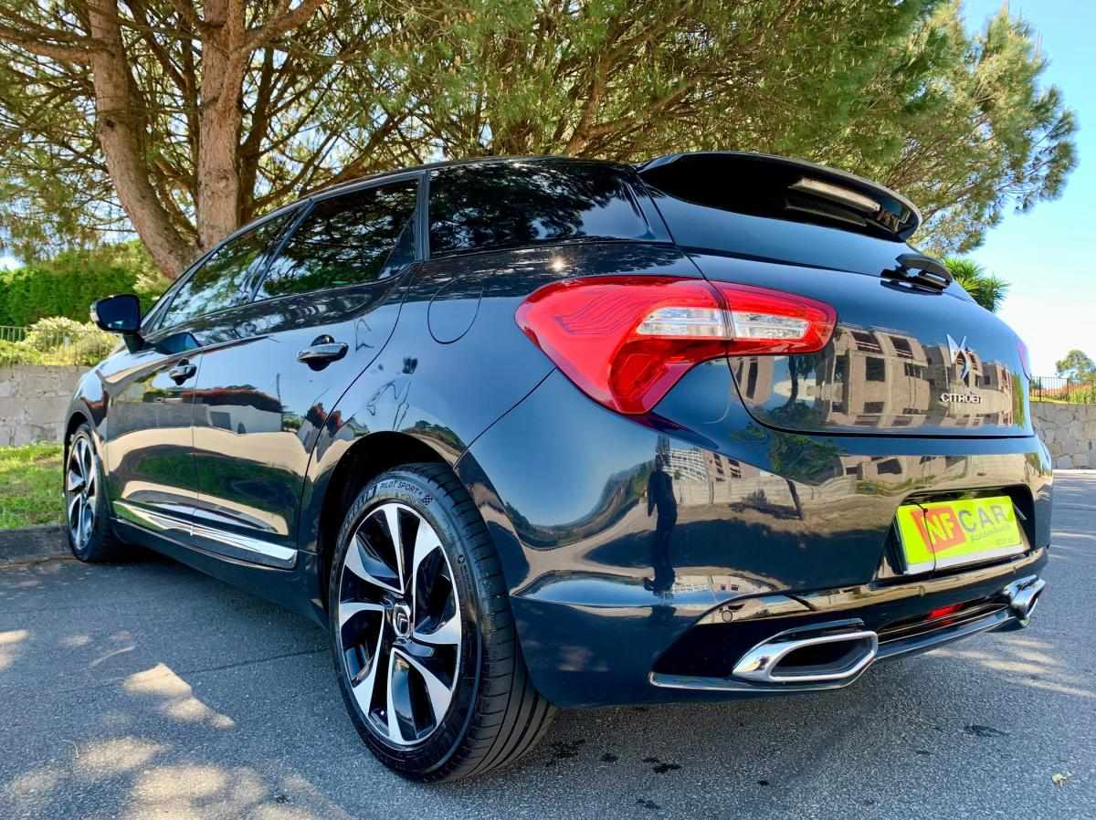 citroen-ds5-2012-diesel-1997cc