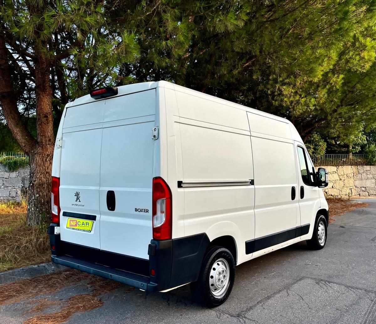 peugeot-boxer-2021-diesel-2179cc