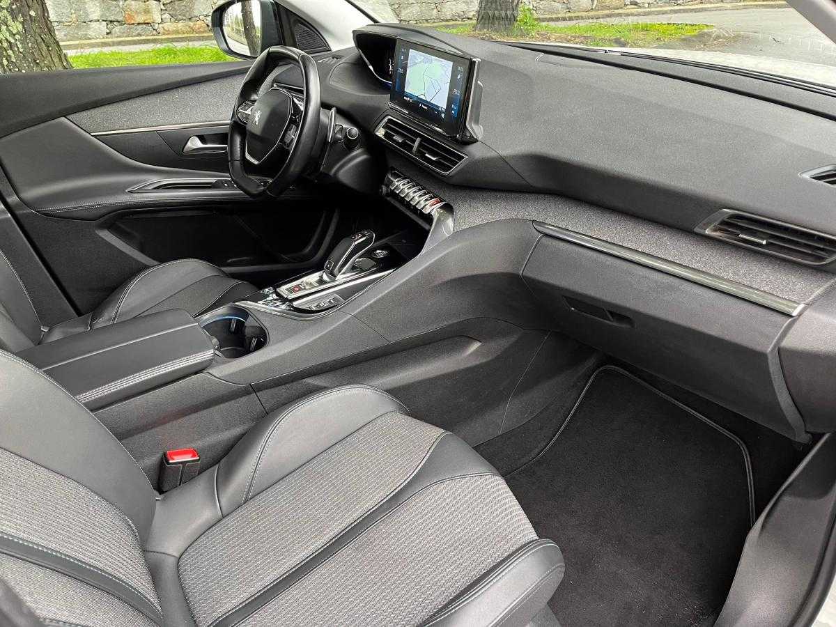 peugeot-3008-2021-diesel-1499cc