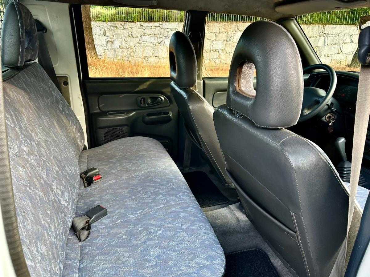 mitsubishi-l200-2001-diesel-2477cc