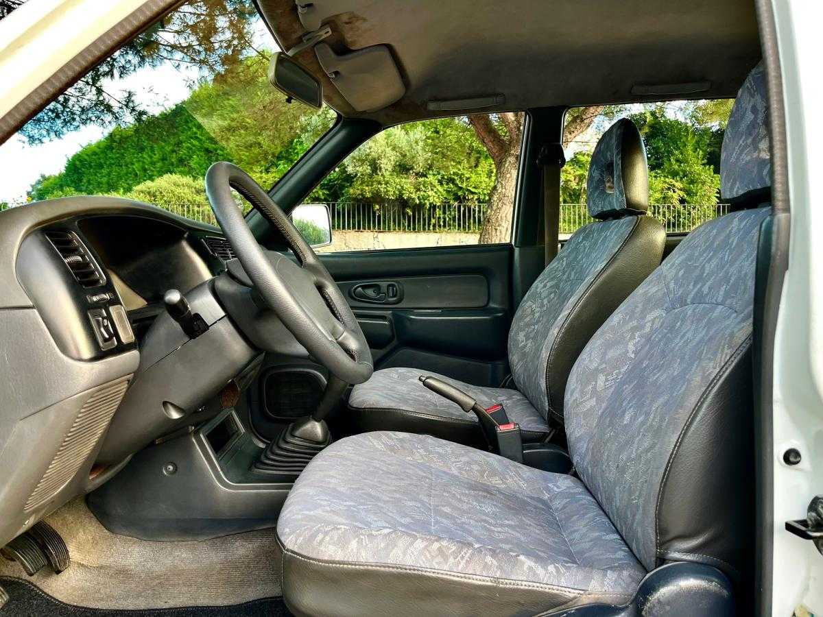 mitsubishi-l200-2001-diesel-2477cc