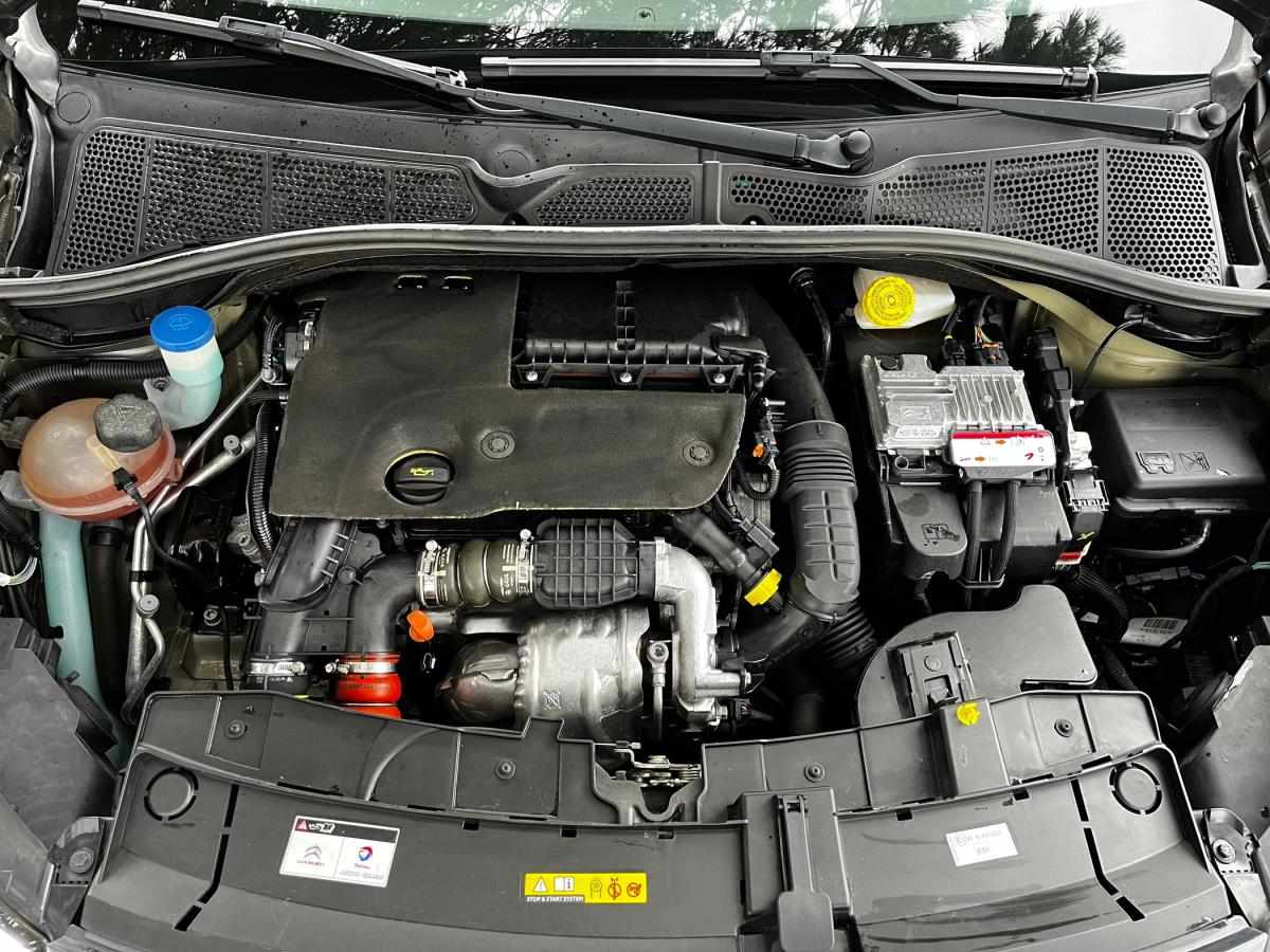 citroen-c4-cactus-2015-diesel-1560cc
